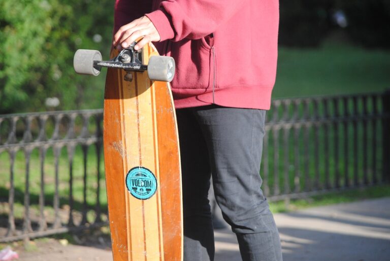 skateboard, longboard, guy-2542685.jpg